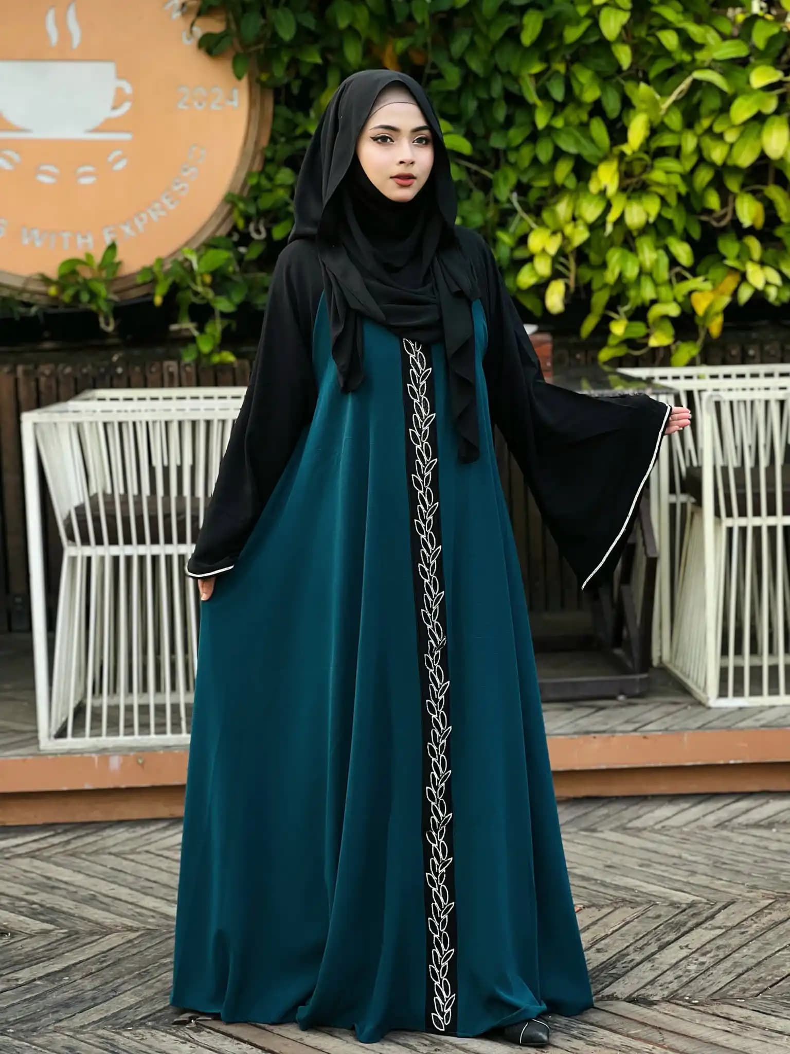 BRK12 Sea Green Gown Borka