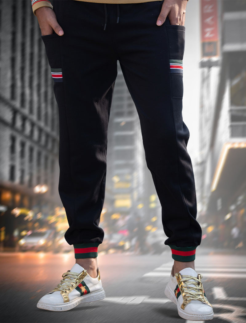 WJ02 Black JOGGERS