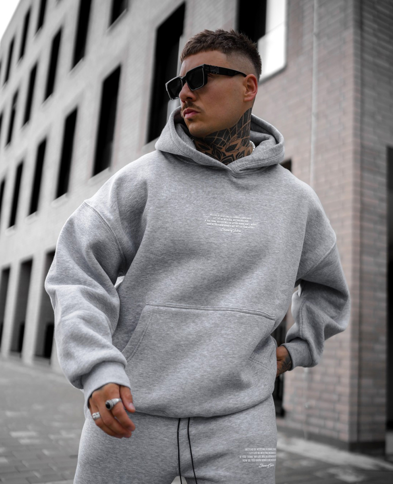 Tx07 Hoodie Dropsholder